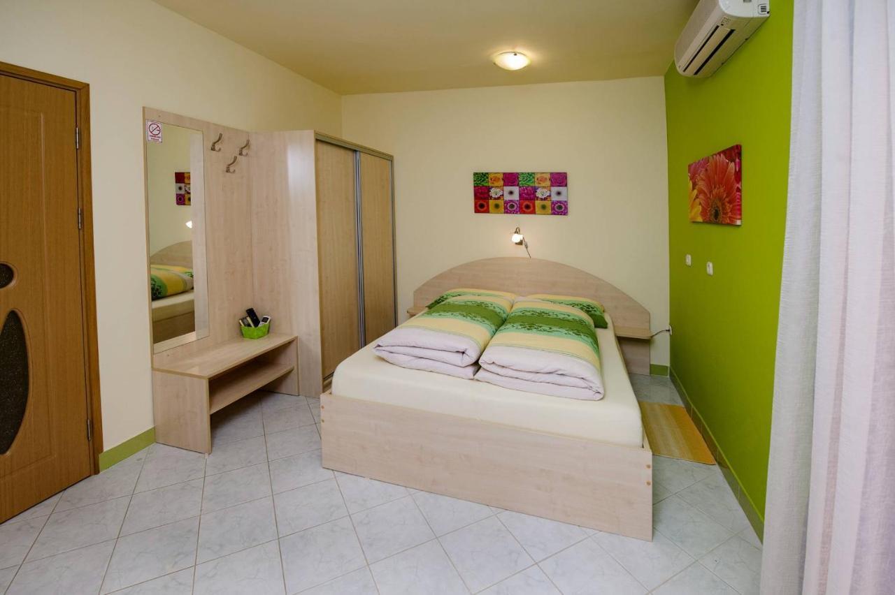 Apartments Erik B&B Adults Only Rovinj Habitación foto