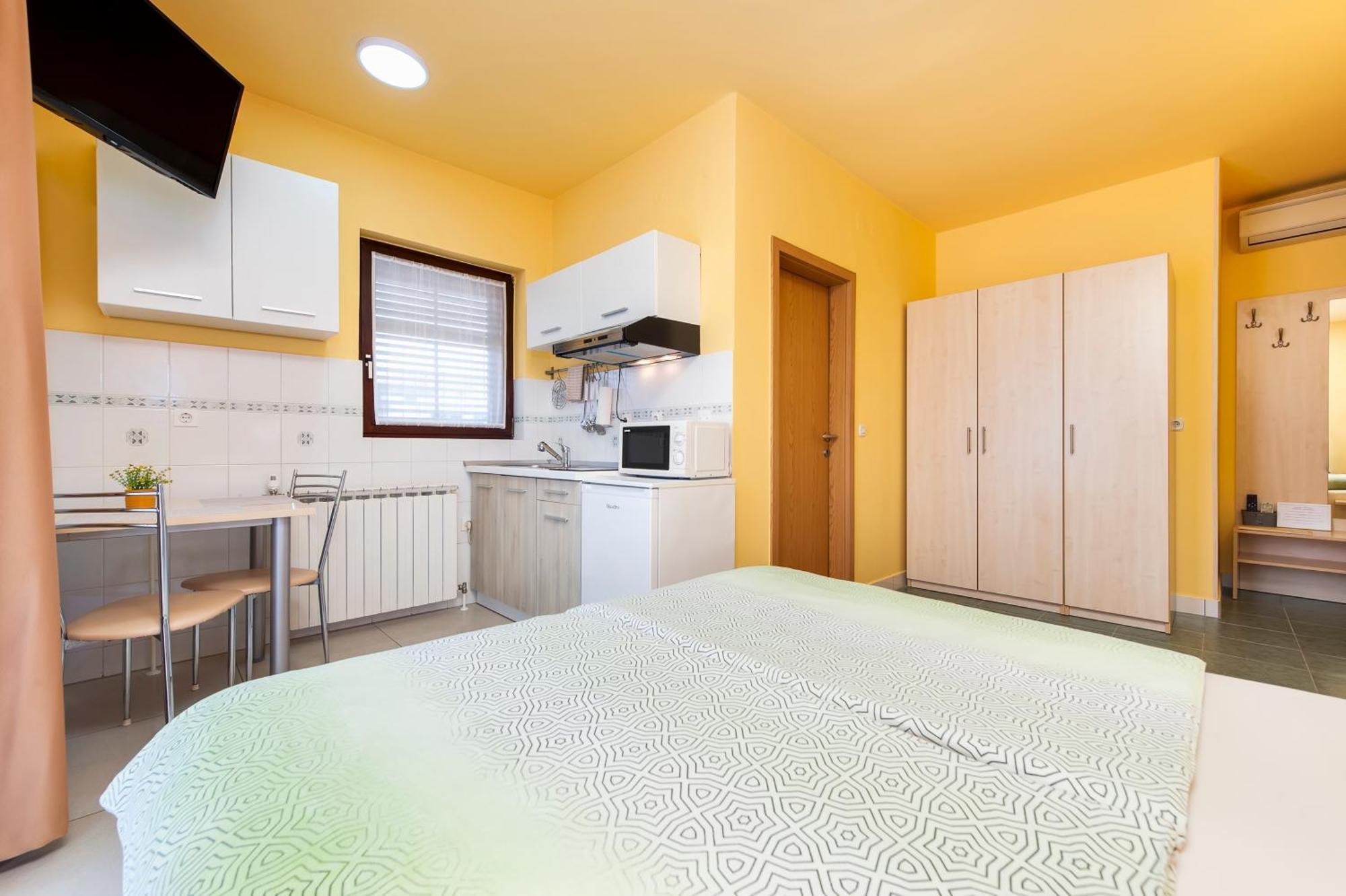 Apartments Erik B&B Adults Only Rovinj Exterior foto